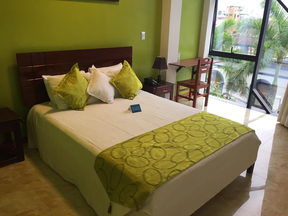 Hotel Europa Iquitos Luaran gambar